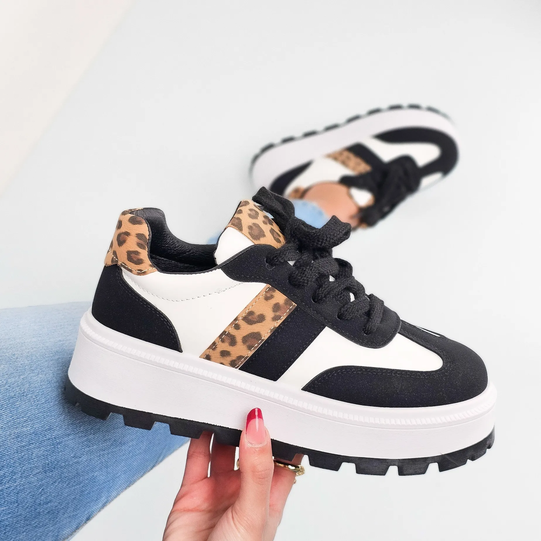 Larkin - Sneakers Donna Platform